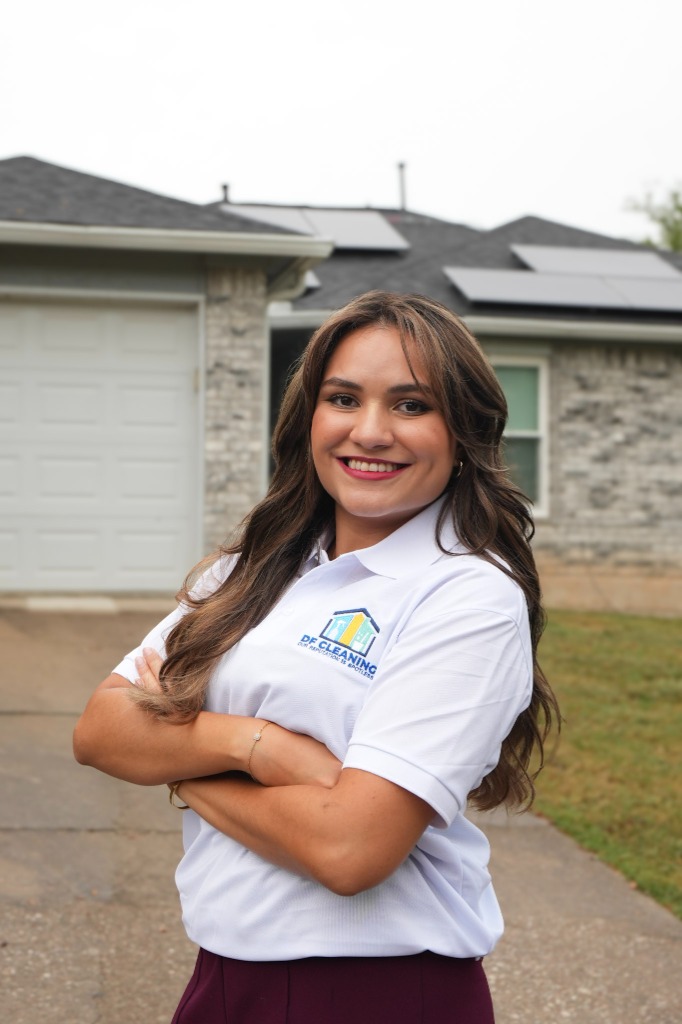 Alejandra Fajardo, Volunteer at DF Cleaning